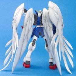 Wing Gundam Zero Custom (MG - 1/100) 2 Gundam