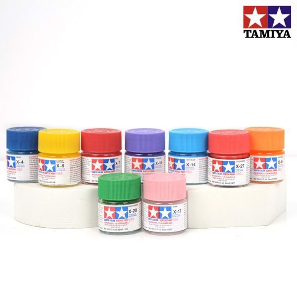 mua_son_acrylic_cho_mo_hinh_gundam_tamiya_chinh_hang_gia_re_nhat_hcm_dbeb3f85010d45a88a5e5af471490676_master.jpg Gundam