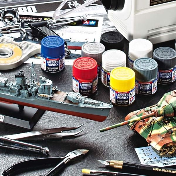 shop_ban_son_mo_hinh_lacquer_tamiya_chinh_hang_gia_re_nhat_139851e6f10343578b17689adb8edfa6_master.jpg Gundam