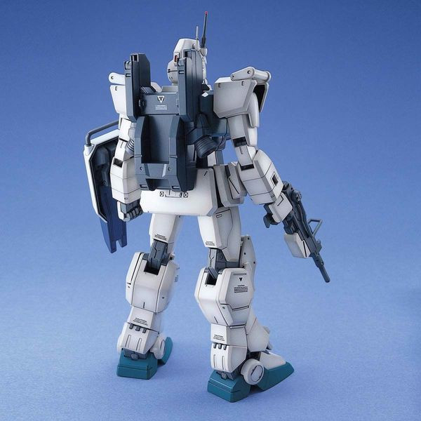 shop_gunpla_ban_rx-79g_gundam_ez8_mg_a04f43d8589a47b58a84bc53751a08c9_master.jpg Gundam