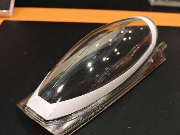 cach_dung_bang_keo_che_son_masking_tape_for_curves_2mm_tamiya_87177_8181a9461b7c428396dd2019b2a4ead9_grande.jpg Gundam