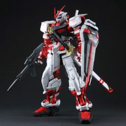 MBF-P02 Gundam Astray Red Frame - PG 1/60 2 Gundam