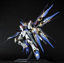 Strike Freedom Gundam (PG - 1/60) 2 Gundam