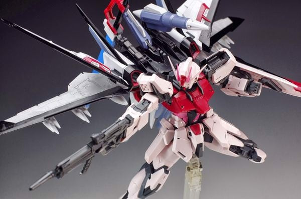 cua_hang_do_choi_ban_strike_rouge_ootori_ver_rm_mg_gundam_19ffeeafbdcc4637a6fc4361ef8c0577_grande.jpg Gundam