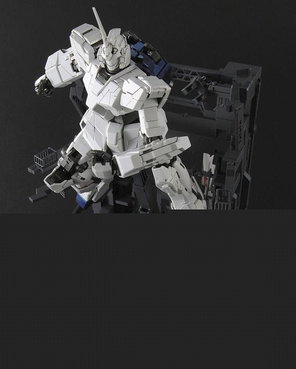 lap_rap_unicorn_gundam_hd_color_ms_cage_mg.jpg Gundam