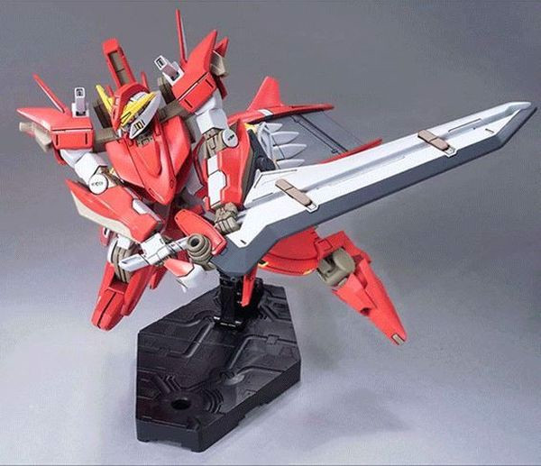 mua_gundam_throne_zwei_hg00_bandai_grande.jpg Gundam