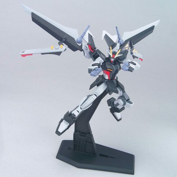 review_gat-x105e_strike_noir_gundam_hg_5ce14e630bd1453aa32422c9f3943c62_grande.jpg Gundam