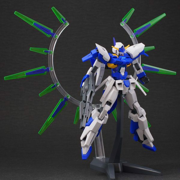 review_gundam_age_fx_hg_72827e29a1fd4fb280b15e32456febf0_grande.jpg Gundam