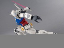 RX-78-02 Gundam (Gundam The Origin Ver.) (MG - 1/100) 8 Gundam
